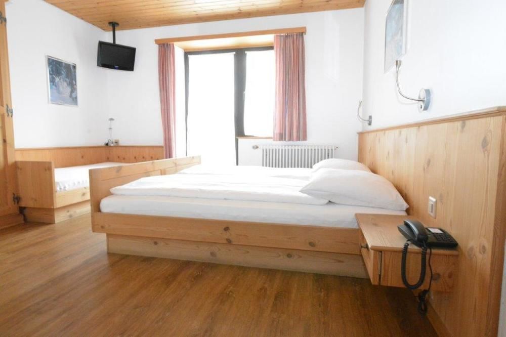 Hotel Terminus Samedan Exterior foto